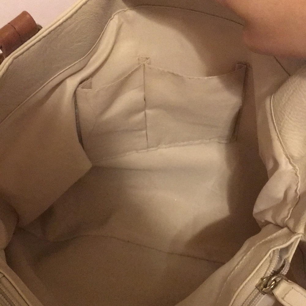 Satchel - Picture 5 of 5